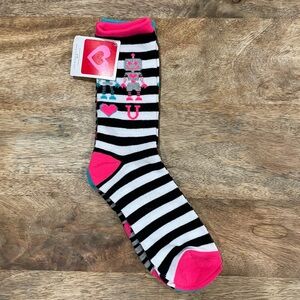 5/$20 NEW 2Pk 4-10 Women's Valentine's Day Crew Socks Robots Hearts